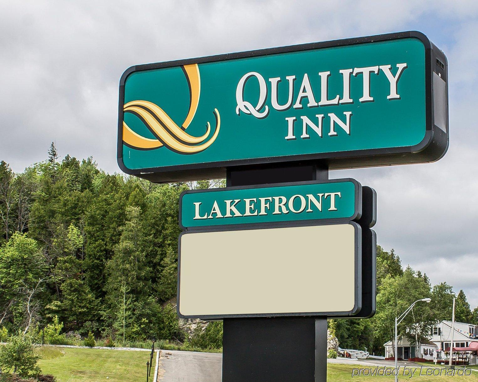 Quality Inn Lakefront Сент-Ігнас Екстер'єр фото
